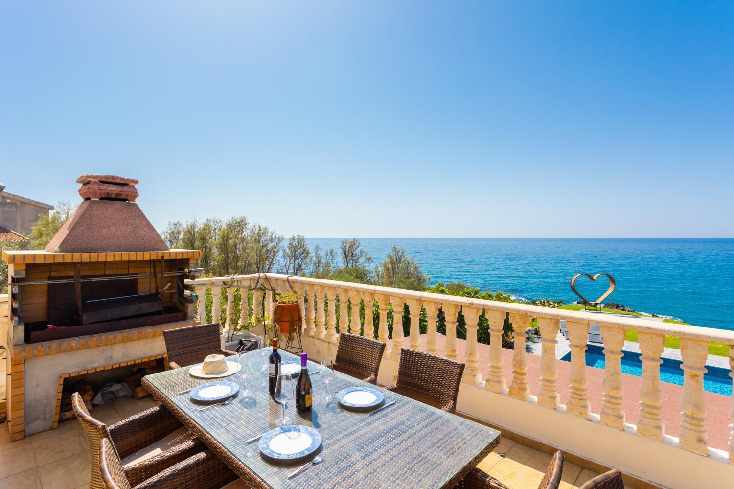 Villa Beach Heaven Pomos Exterior photo